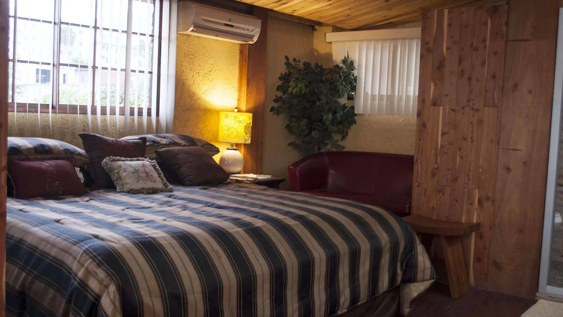 ** Hotell B&B Comfy Inn Pétionville Haiti