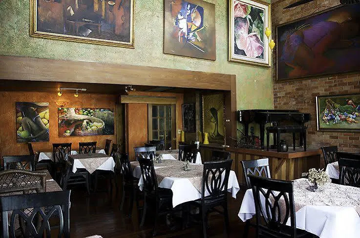 Pétionville B&B Comfy Inn האיטי